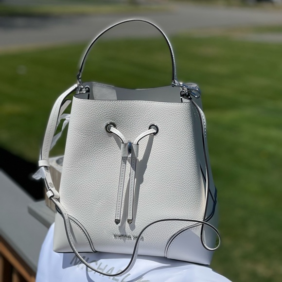 Michael Kors Handbags - *Last One* Michael Kors Mercer Convertible Bucket Leather Bag